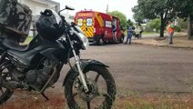 Após deslizar em mancha de óleo, motociclista sofre queda no Bairro São Cristóvão