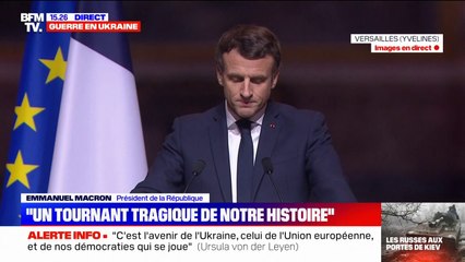 Emmanuel Macron: "Nous serons là pour reconstruire ce que l'agression brutale et injustifiée de la Russie a détruit"