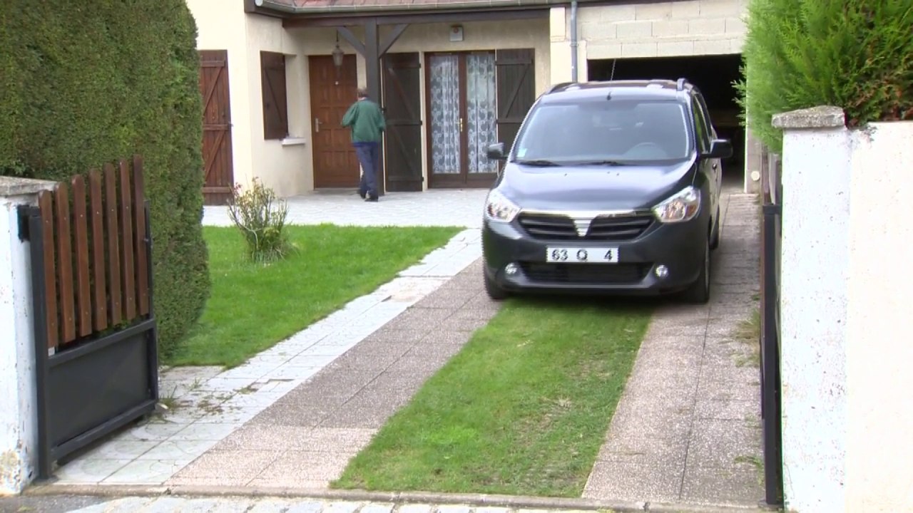 Voiture sans pilote - Groland - CANAL+