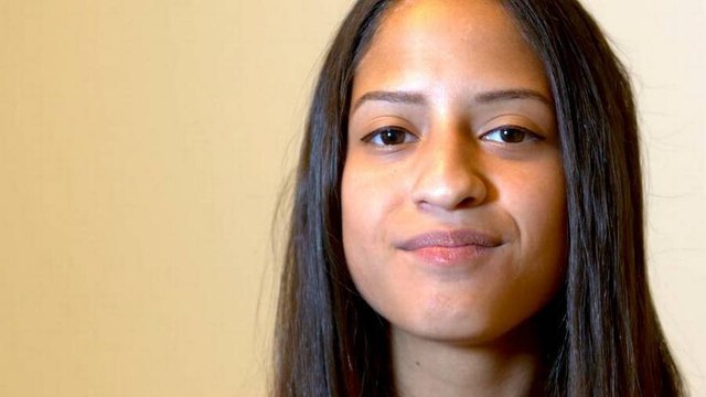 Gerkary Bracho Blequett : cette jeune fille possède la plus longue langue du monde