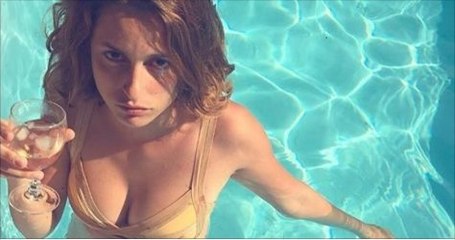 Mais qui se cache derrière le compte Instagram de Louise Delage ?