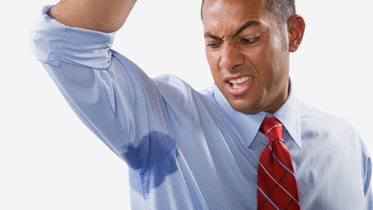 L'invention insolite pour sécher les auréoles sous les bras !