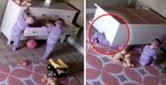 Il sauve son jumeau en soulevant une énorme armoire à seulement 2 ans !