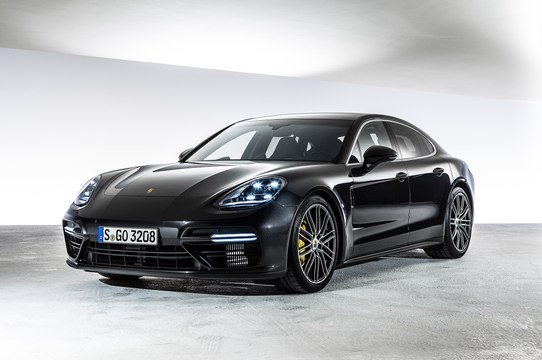 Porsche Panamera 2017 : la nouvelle berline de luxe plus sportive et plus racée