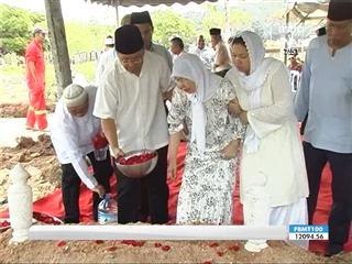 Jenazah Awang Had selamat disemadi