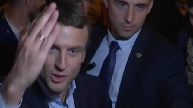 Présidentielle 2017: Le coup de gueule d'Emmanuel Macron en sortant de La Rotonde