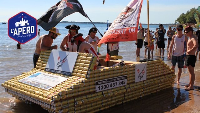 En Australie, on recycle les canettes de bière pour en faire des bateaux pour faire la course