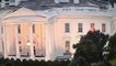 Des lumières rouges dans la Maison Blanche inquiétent les internautes