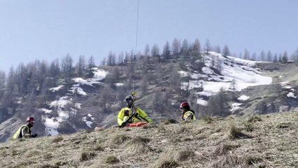 Interventi in alta quota: l'esercitazione degli alpini