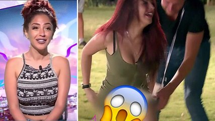 Les Anges 9  : gros problème de robe face à la caméra pour Emilie