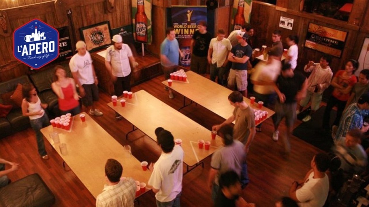 Un bar organise des tournois de Beer Pong