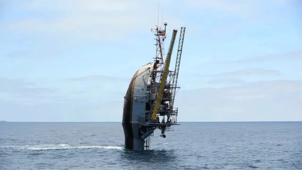 FLIP, le bateau qui se retourne pour la science