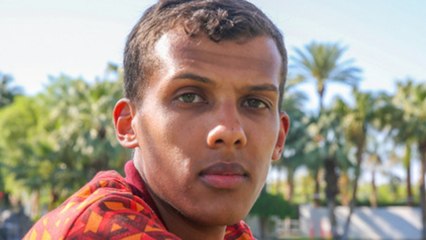 Stromae : de nouveau hospitalisé, le chanteur "perd complètement la boule"