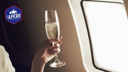 Privée de champagne, une passagère oblige un avion à atterrir