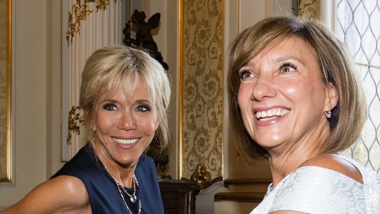 Brigitte Macron fait sensation lors de sa visite en Roumanie
