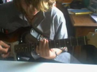 E'spairs-x-X-x-Die guitare