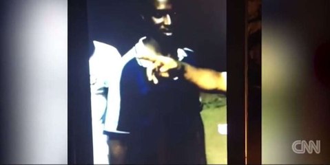 CNN publie les images d'une mise en vente d'esclaves migrants en Libye