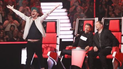 Une star mondiale apparaît dans The Voice... mais personne ne la reconnaît
