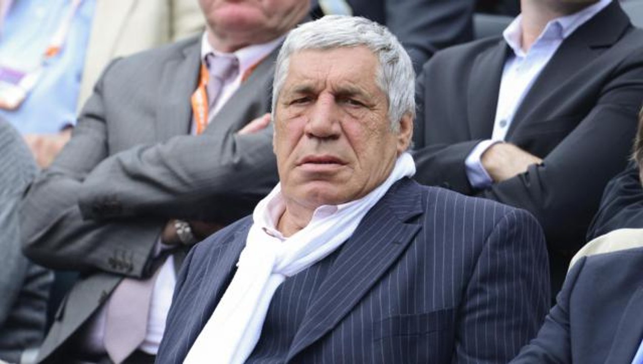 "Elle est complètement barge" : Jean-Pierre Castaldi balance sur Candide Renard après l'annulation de Koh-Lanta