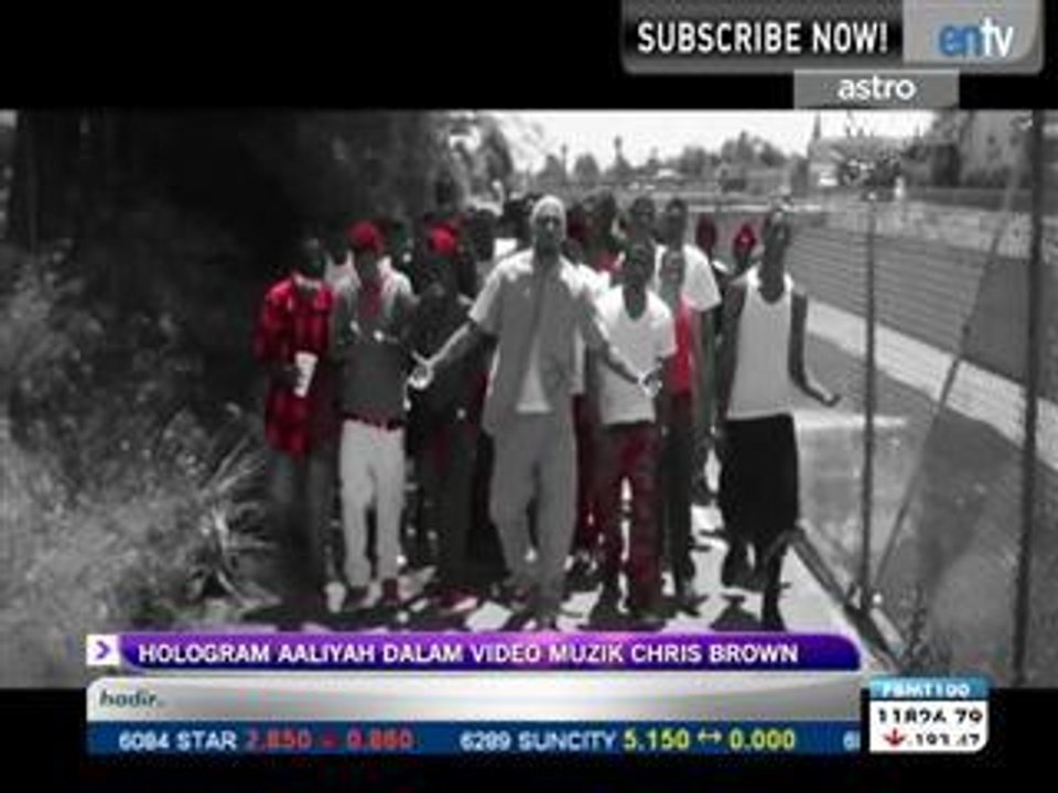 Kolaborasi Brown bersama hologram Aaliyah