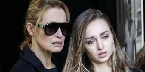 Emma Smet, la petite fille de Johnny, répond à la polémique autour de son testament