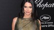 Kendall Jenner se moque de sa robe (beaucoup) trop transparente à Cannes sur Instagram