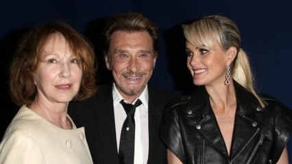 Download Video: Héritage de Johnny Hallyday : Nathalie Baye sort du silence