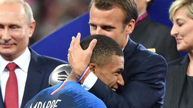 France-Croatie : la signification surprenante du bracelet d'Emmanuel Macron le soir de la finale