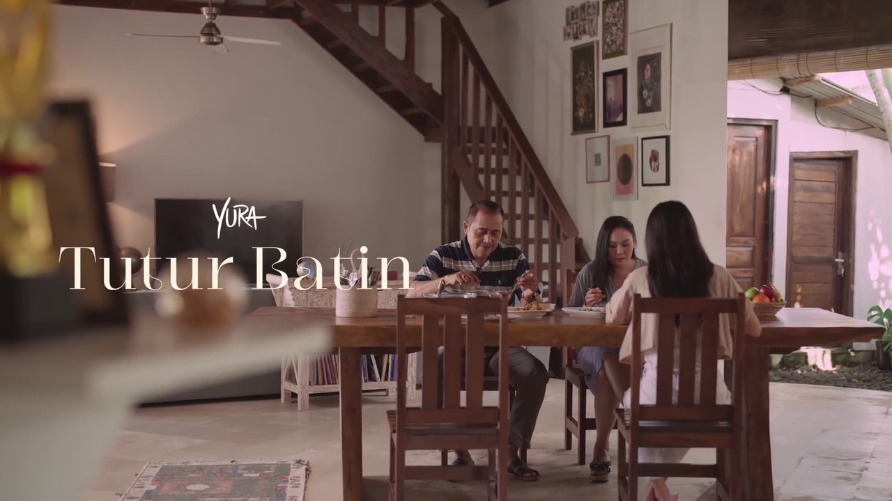 Yura Yunita - Tutur Batin (Official Music Video)