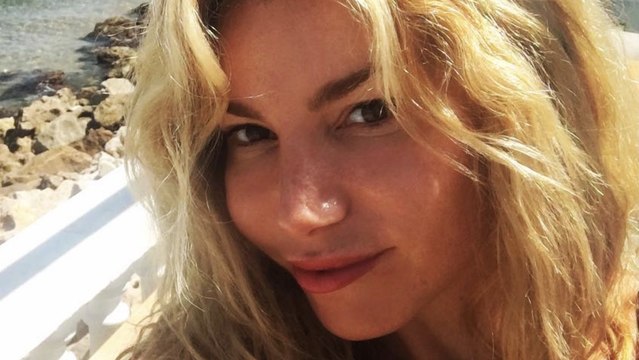 Lola Marois s'affiche en petit bikini blanc très révélateur sur Instagram