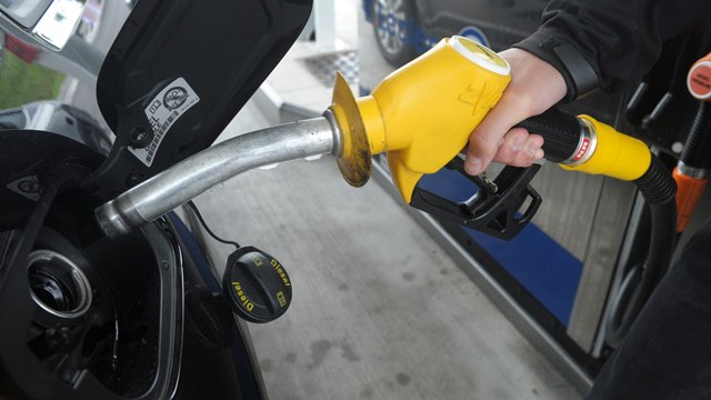 Voici combien vous coûte réellement votre voiture à l'année... Jamais avoir une voiture avait coûté aussi cher