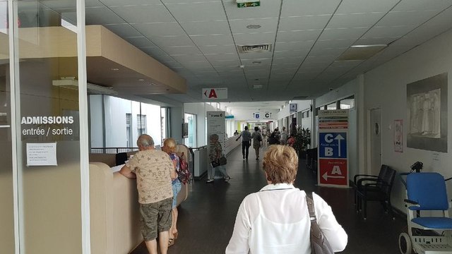 Limoges : Direction et employés d'une clinique ont échangé leur travail durant quelques heures