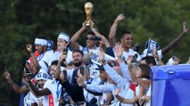 Coupe du monde 2018 : pourquoi le passage des Bleus sur les Champs Elysées a déçu beaucoup de supporters