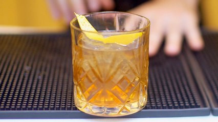 Découvrez notre Twist du Barman au bar Les Chouettes