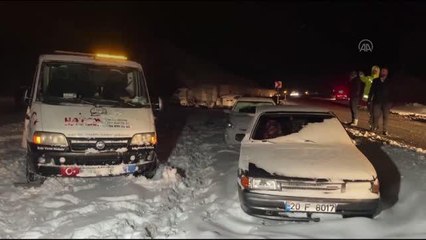 Denizli-Antalya karayolu çift yönlü ulaşıma kapatıldı