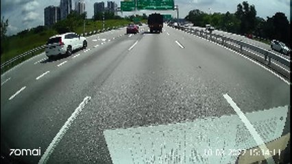 Car Hood Flies Up on Highway