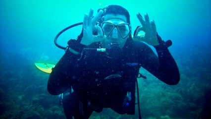 Comment le geste "ok" des plongeurs est devenu un signe raciste