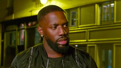 Vegedream reçoit son disque de platine sur scène par son ami Blaise Matuidi