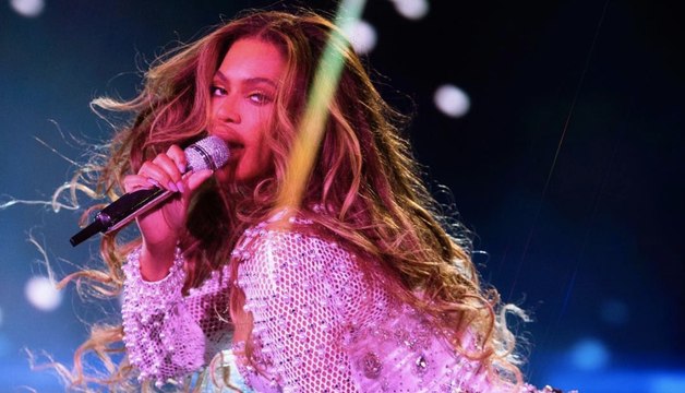 Queen B : la pose suggestive de la reine Beyoncé