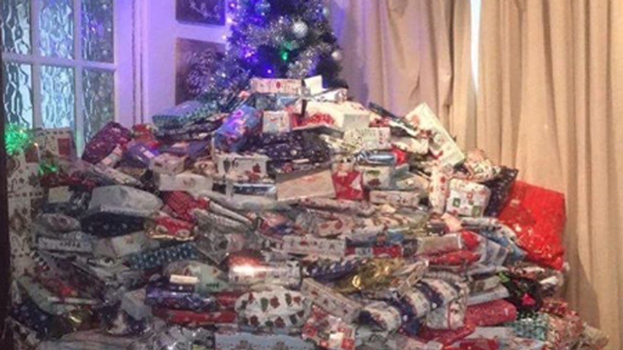 Une mère de famille lynchée par les internautes pour avoir offert plus de 2 000 euros de cadeaux à ses enfants à Noël