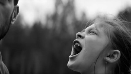 "Merci maman de ne pas être papa" : Cette publicité allemande nauséabonde qui dénigre le rôle du père