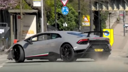 Il détruit sa Lamborghini à 250 000 euros en l'envoyant dans le mur après un dérapage raté (VIDEO)