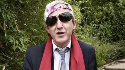 C à Vous : le rap très gênant de Christophe Barbier pour les dix ans de l'émission