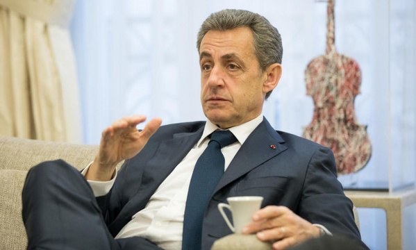 Politique : Nicolas Sarkozy veut qu'on l'appelle Monsieur le Président