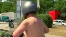 Canicule : la police arrête un homme complètement nu sur son scooter (VIDEO)