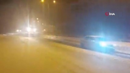 Karayolları ekiplerinin kar mesaisi