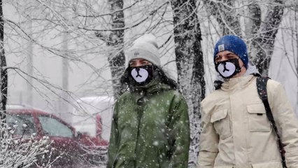 Couple : supporter son compagnon dans un petit espace, mode d'emploi