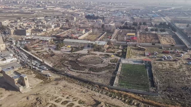 Crash en Iran : cette vidéo prouverait que l'avion a été abattu par un missile (VIDÉO)