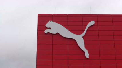 Puma : polémique autour de baskets qui ressembleraient à... Adolf Hitler