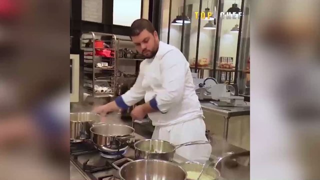 Top Chef : Philippe Etchebest s'énerve sur un candidat qui a confondu la coriandre et le cerfeuil